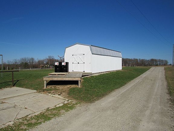 5th image of 7448 Elkhorn Rd