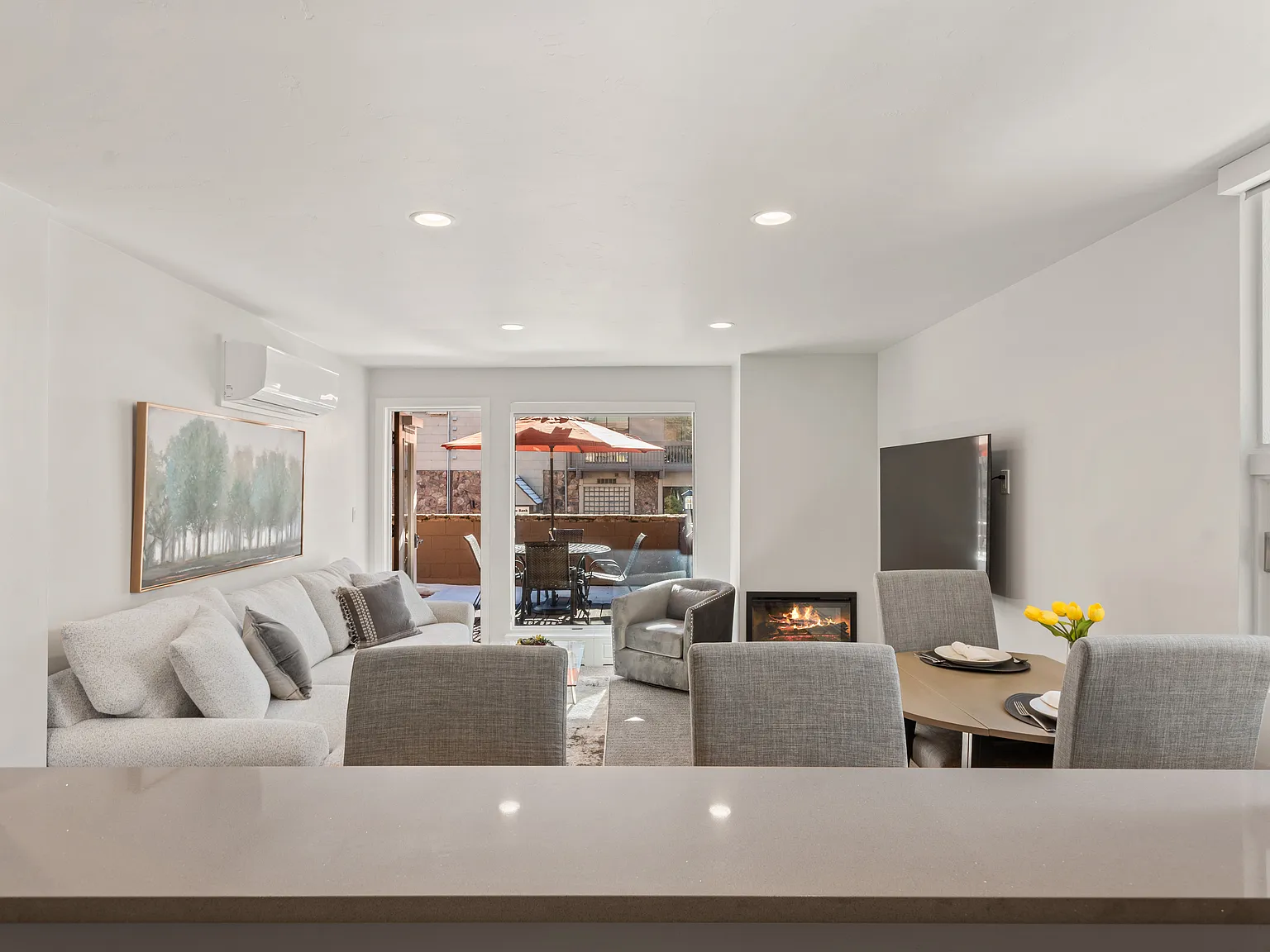 1 bed, 850 sqft, $9,500 — Photo 4