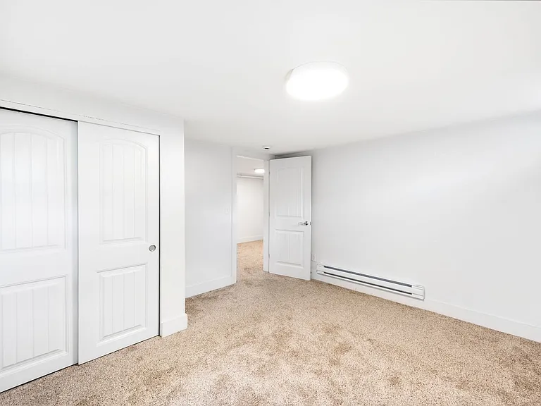2576 Krameria St — Photo 22