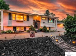 4504 N 91st St, Omaha, NE 68134