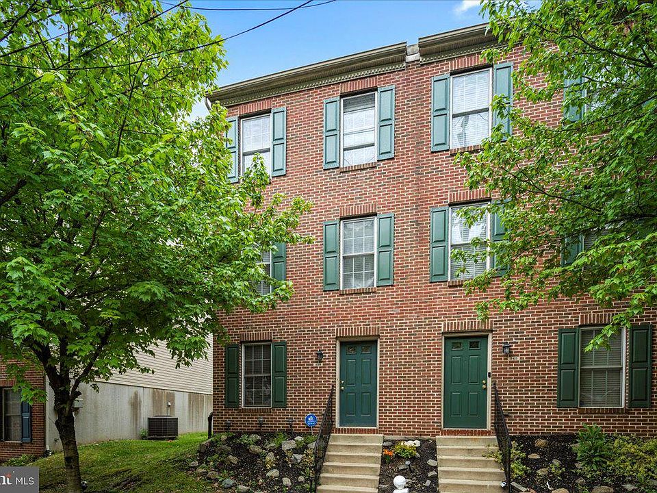1st image of 258 Parker Ave