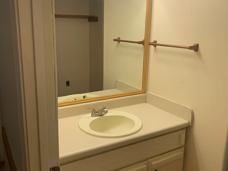 124 Winding Way — Photo 21