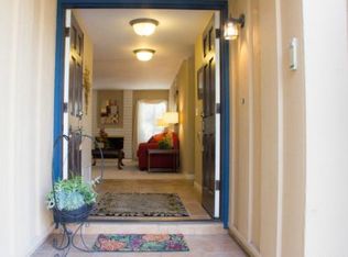 676 Buttonwood Dr, Brea, CA 92821