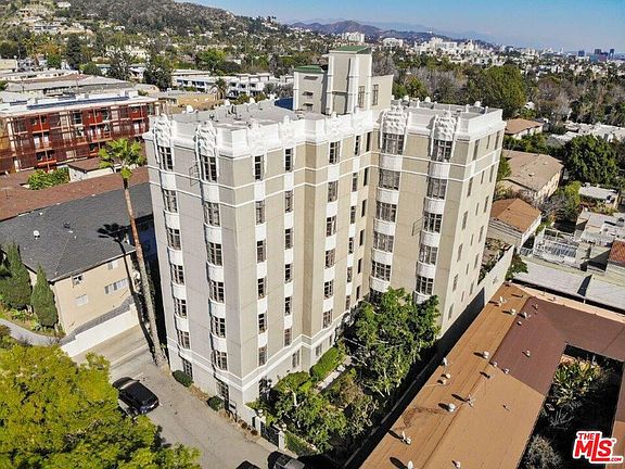 4th image of 1314 N Hayworth Ave APT 703