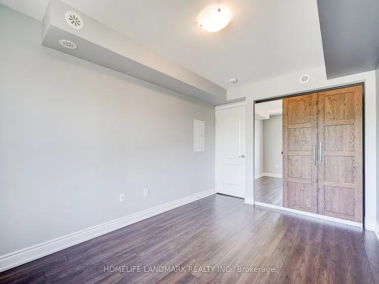 10 Westmeath Ln N #2213 — Photo 35