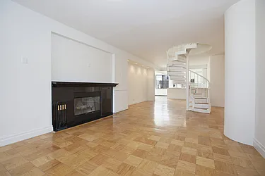 Rented by Nest Seekers International