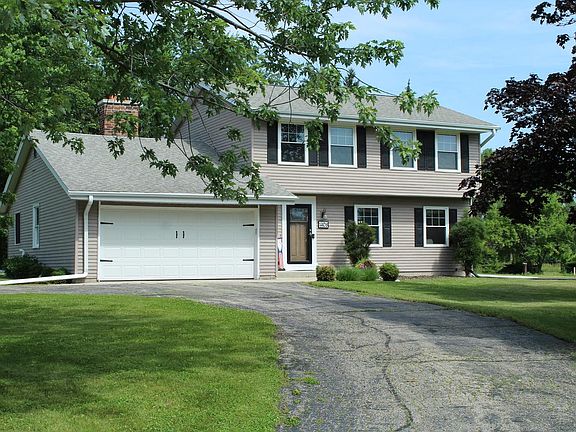 3rd image of 1408 W Zedler LANE