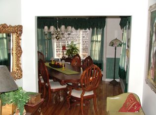 229 Hathaway St, Wareham, MA 02571