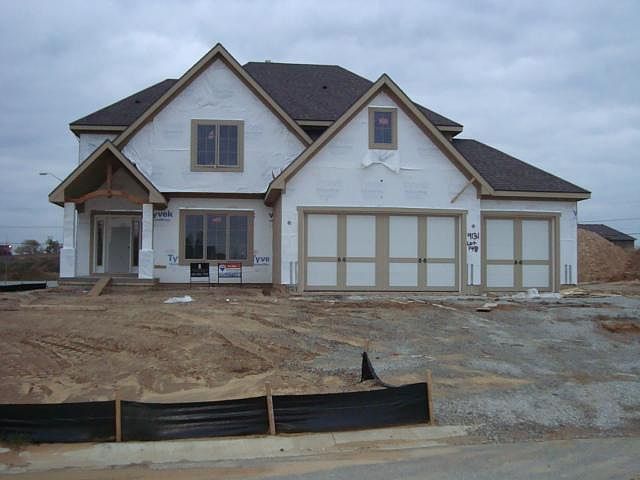 1st image of 9131 N Walrond Ct