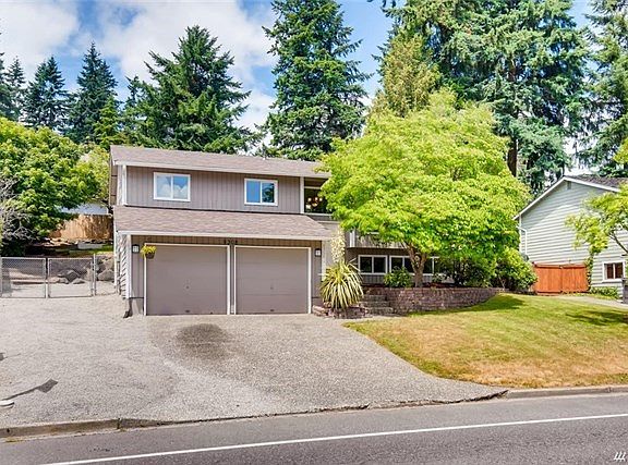 2nd image of 9308 NE 135th St