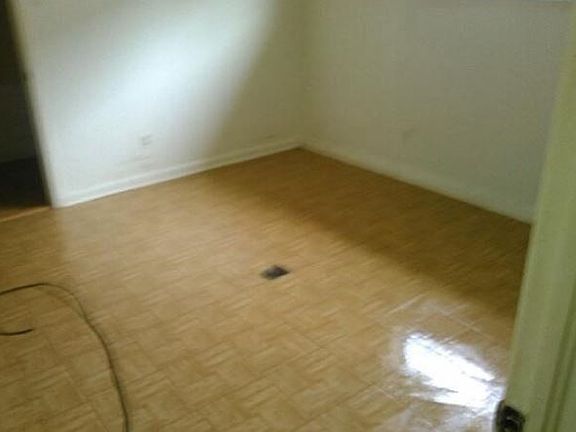 3rd image of 8012 Hickman St
