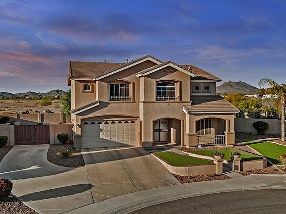 3rd image of 7628 W DONALD Drive