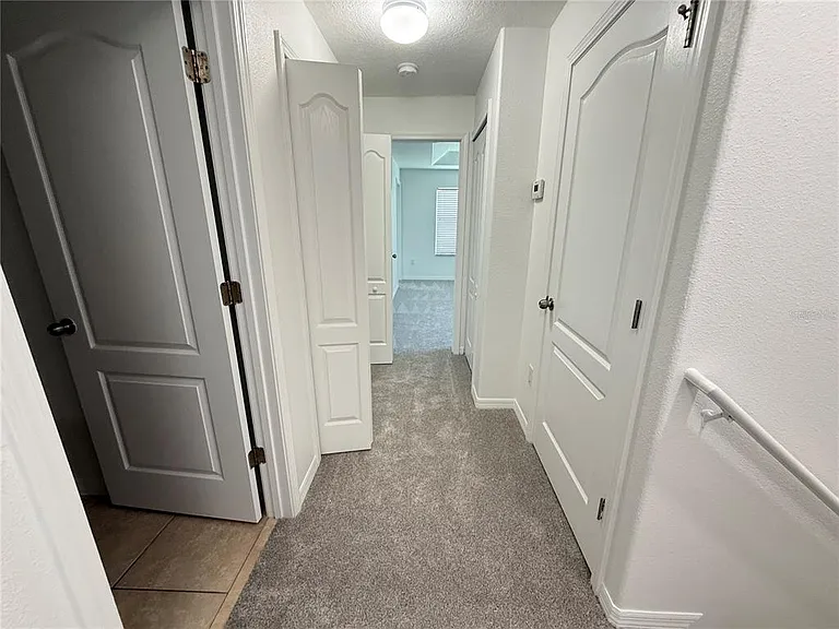 10713 Savannah Landing Cir — Photo 11