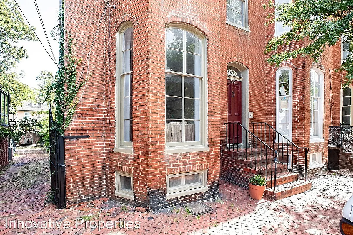 Building Photo - 208 Prince George St #3