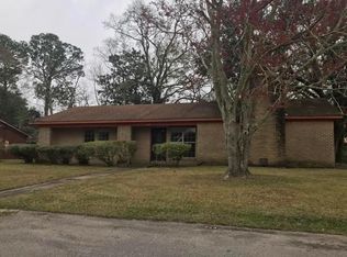 4702 Bronfair Ave, Pascagoula, MS 39581