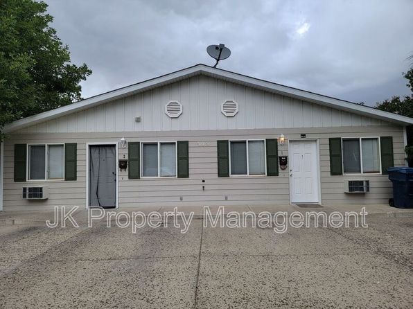 305 1st Ave SW APT 1