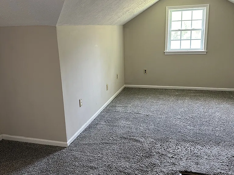 985 Pineland Ave — Photo 18