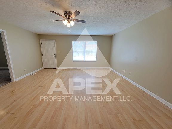 3rd image of 108 Gray Squirrel Ln #110