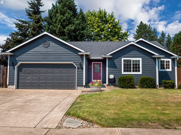 24899 Kingpin Loop, Veneta, OR 97487