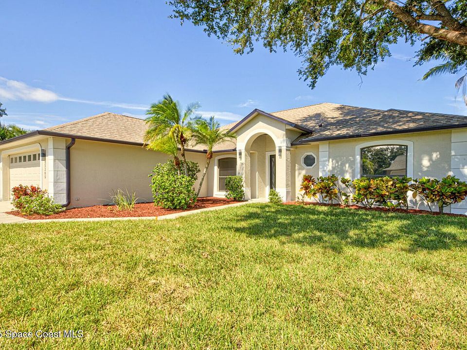 1st image of 3205 Lago Vista Dr