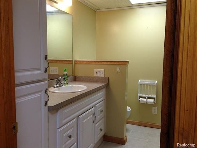 2nd image of 9478 Parshallville Rd