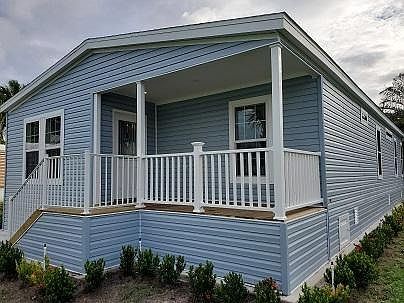 3rd image of 2555 Pga Blvd #136