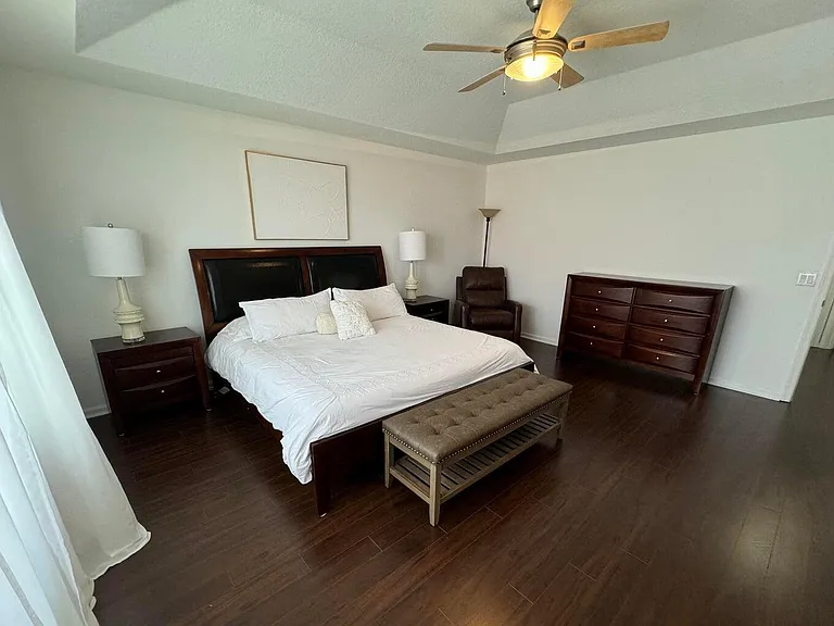 13519 Fountain View Blvd — Photo 7