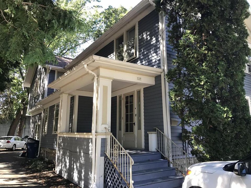 2nd image of 727 Wright St