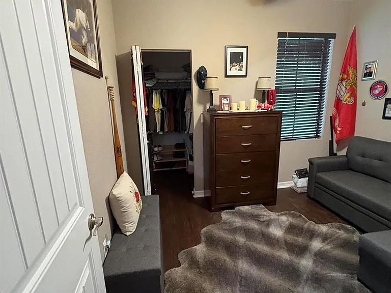 167 Gramercy Square Dr — Photo 6