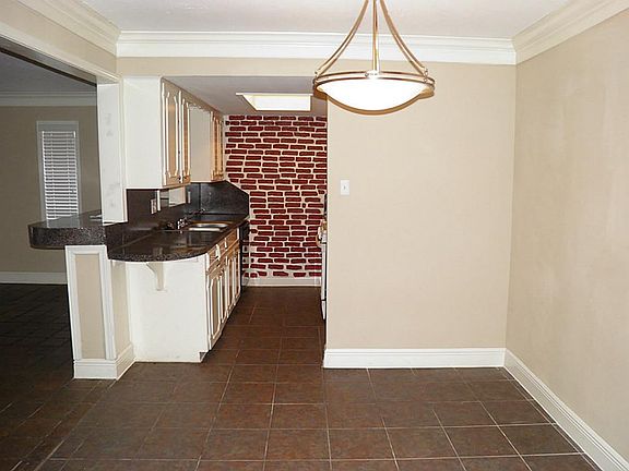 5th image of 4519 Bayou Vista Dr