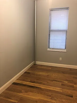 Rented by Clove Realty LLC | media 6