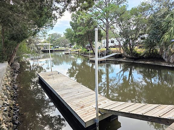 5th image of 11307 W Coral Ct