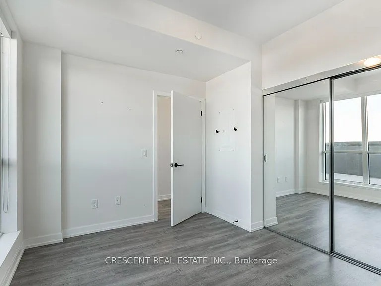 2300 Saint Clair Ave W #527 — Photo 18