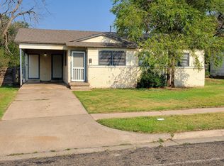 2808 Redwood St, Amarillo, TX 79107