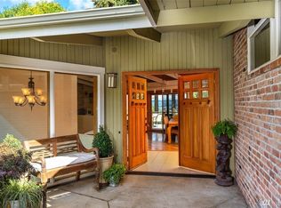 16376 NE 44th Ct, Redmond, WA 98052
