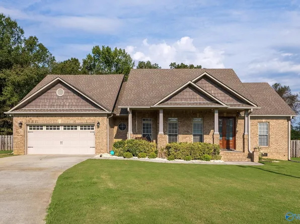 16231 Kyle Moran Dr, Athens, AL 35614