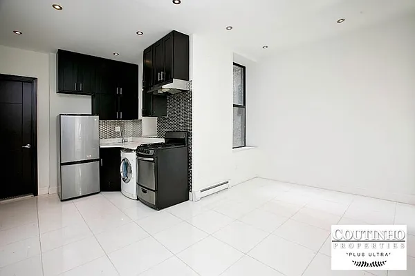 Rented by Charles Coutinho LLC | media 36