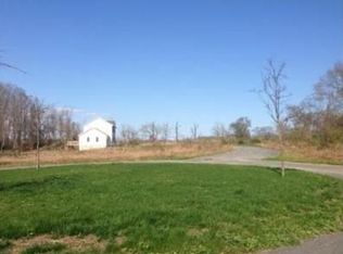 10 Digger Dr, Dartmouth, MA 02747