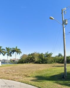 401 NE 21st Ave, Cape Coral, FL, 33909