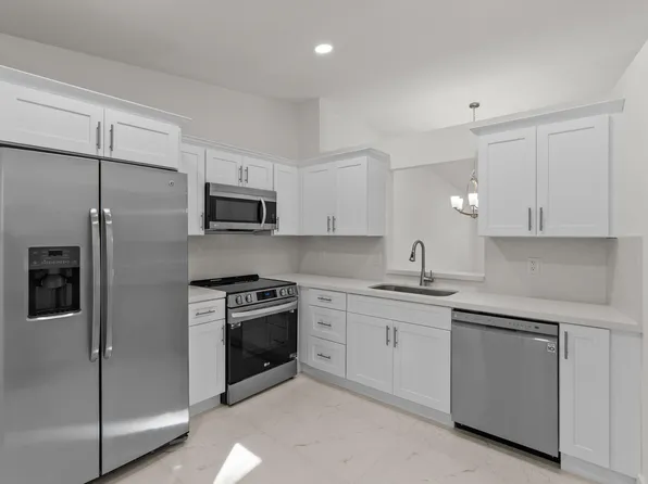 8273 Springtree Road, Boca Raton, FL 33496