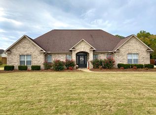 117 Hereford Dr, Tupelo, MS 38804