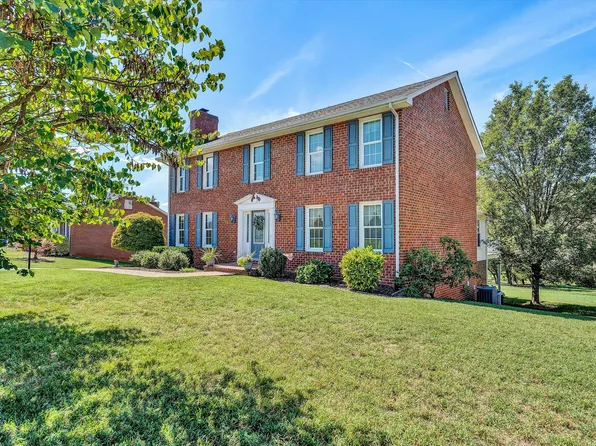 5120 Norseman Dr, Roanoke, VA 24019