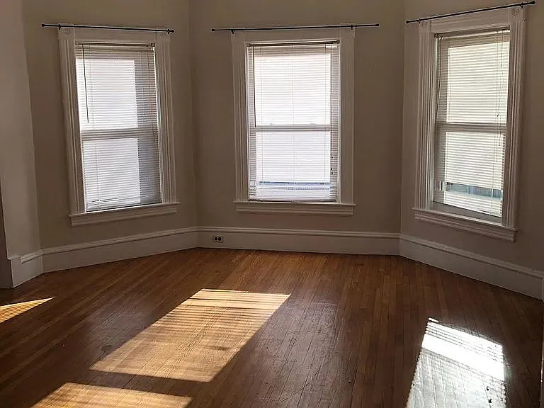 3 Belmont St #2 — Photo 9