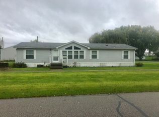 209 W Oak St, Randalia, IA 52164