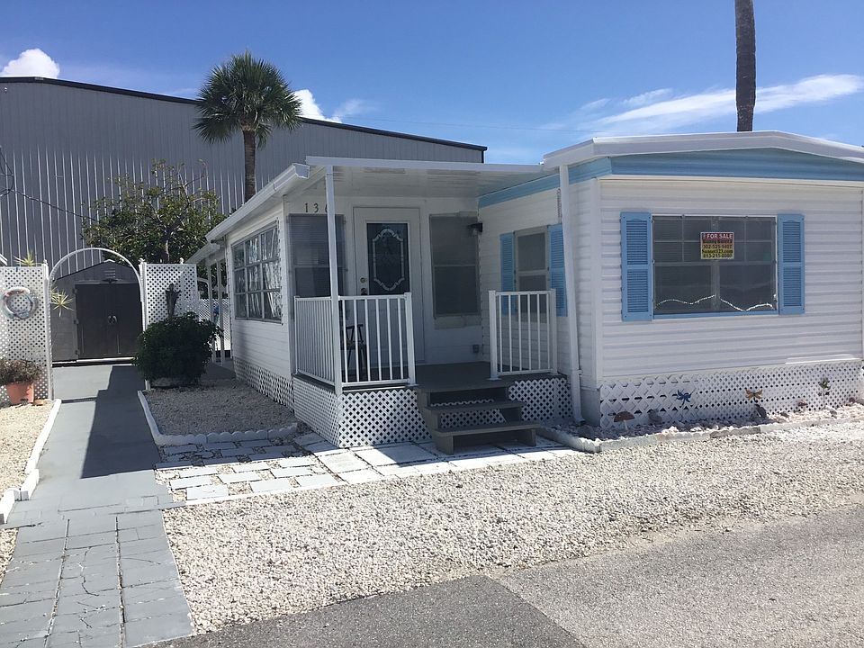 1st image of 136 Cocoa Palms Ave