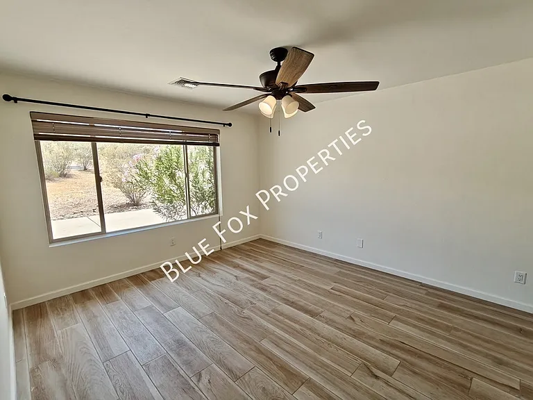 5440 W Placita De La Promesa — Photo 31