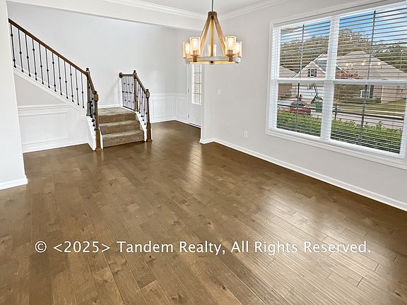 8020 Forest Hills Dr (3)_10292025