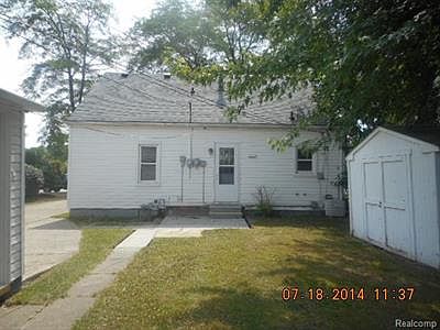 2nd image of 818 Woodville Ave
