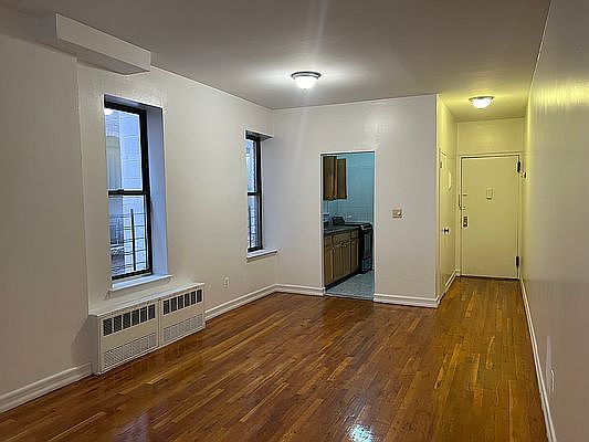 2nd image of 1280 Dean St APT 1E