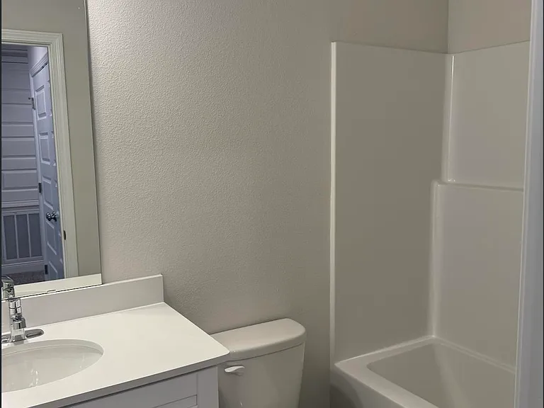 3984 Pendragon Cir — Photo 16